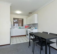 Cozy South Perth Unit next to Perth Zoo - Accommodation Asia