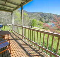 Crabapple Cottage - Accommodation Guide