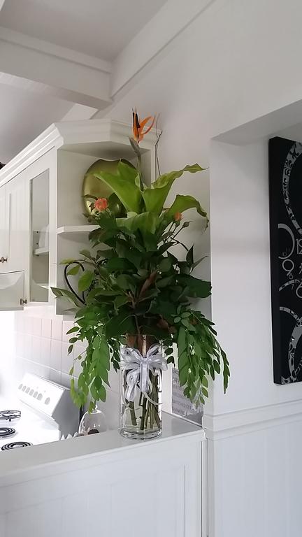 Creek Cottage Bed And Breakfast - Accommodation Guide 1