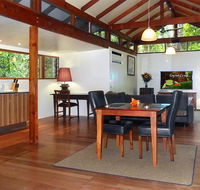 Crystal Creek Rainforest Retreat - Accommodation Asia