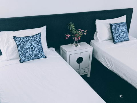 Cuttlefish Cove - Accommodation Guide 0