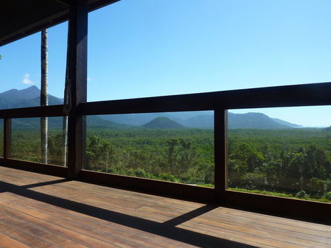 Daintree Holiday Homes - La Vista - Accommodation Asia 0