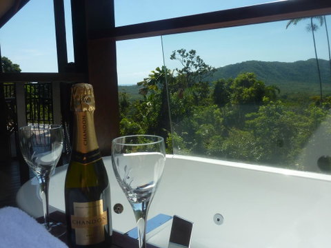 Daintree Holiday Homes - Yurara - Accommodation Guide 3