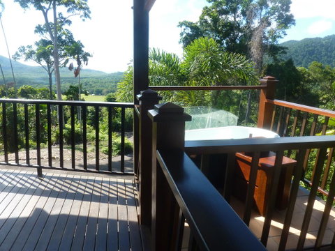 Daintree Holiday Homes - Yurara - Accommodation Guide 2