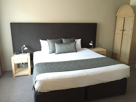 Dawson Motor Inn - Accommodation Asia 1