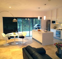 Deja Vu Estate - Accommodation Asia