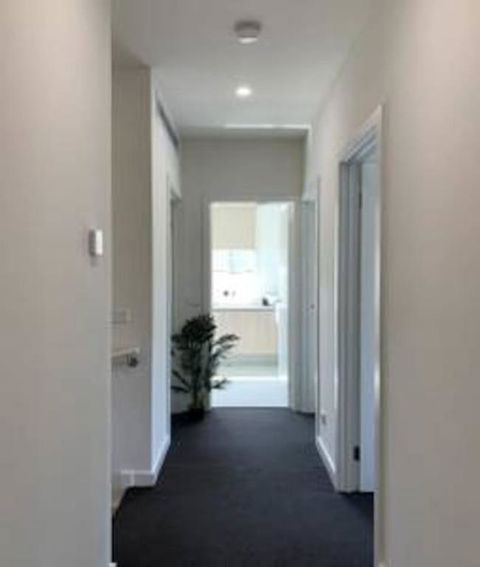 Delicate And Peaceful Bundoora Townhouse 10 - Accommodation Asia 3