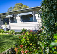Dell-Lee Cottage - Accommodation Asia