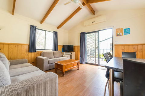 Deniliquin Riverside Caravan Park - Accommodation China 0