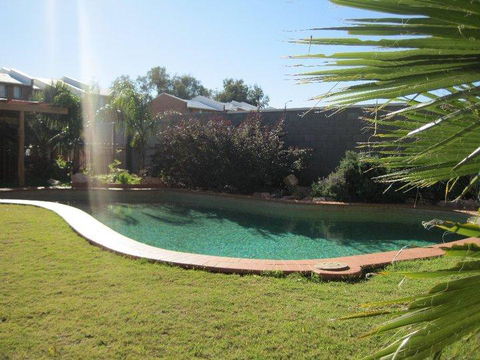 Desert Rose Inn Alice Springs - Accommodation Asia 1