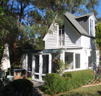 Devon Cottage - Accommodation Asia