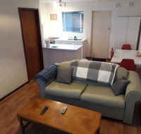 Dianella - Affordable  comfortable close to the city  shops - Accommodation Asia