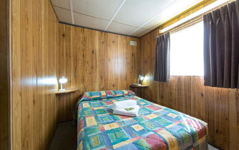 Discovery Parks - Lake Hume - Accommodation Asia 1