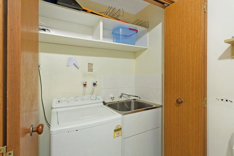 Dollini Street (Unit 2) - Accommodation Asia 3