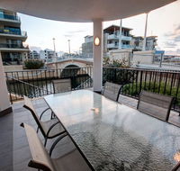 Dolphin Quay Apartment-3 Bedroom - Accommodation Asia