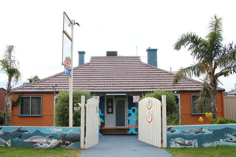 Dolphin Retreat Bunbury YHA - Accommodation Asia 0