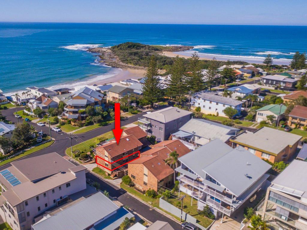 Micalo Island NSW Accommodation Guide