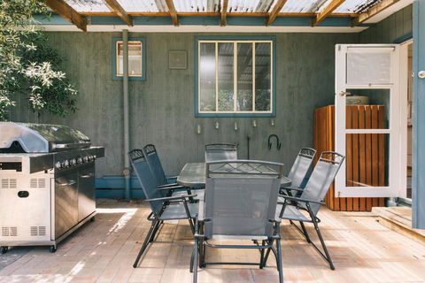 DOVESTONES BY THE SEA - INVERLOCH - Accommodation Asia 1