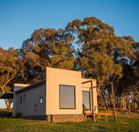 Dragonfly Cottages - Accommodation Asia