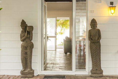 Drift Beach House Getaway - Accommodation Asia 3