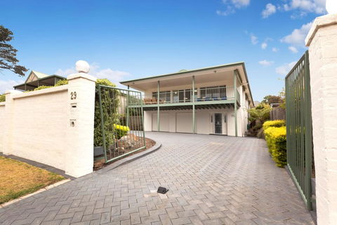 DROMANA BAY VIEWS - DROMANA - Accommodation Asia 3