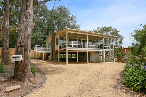 DROMANA BEACH SHACK... - Accommodation Asia 1