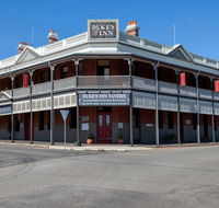 Duke's Inn - Accommodation Asia