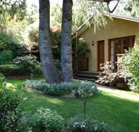 Dukis House - Accommodation Asia
