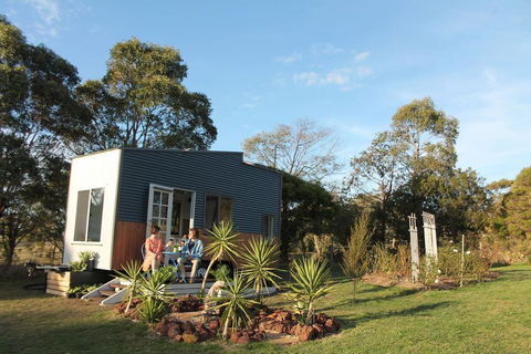 Dyl & Lil's Tiny House On Wheels - Accommodation Asia 1
