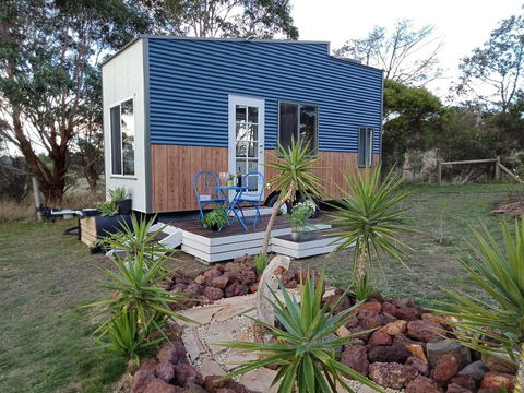 Dyl & Lil's Tiny House On Wheels - Accommodation Asia 0