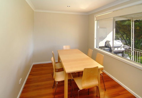 Eagle Bay Beach House - Accommodation Asia 2