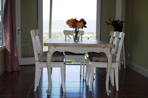 Eagle's View Bed & Breakfast - Accommodation Guide 2