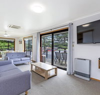 Eastern Beach Units 7 - Accommodation Guide