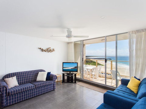 Ebbtide 22 - Accommodation Guide 1