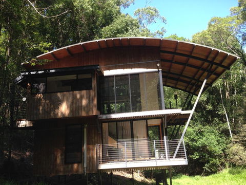 EcOasis - Accommodation Asia 1