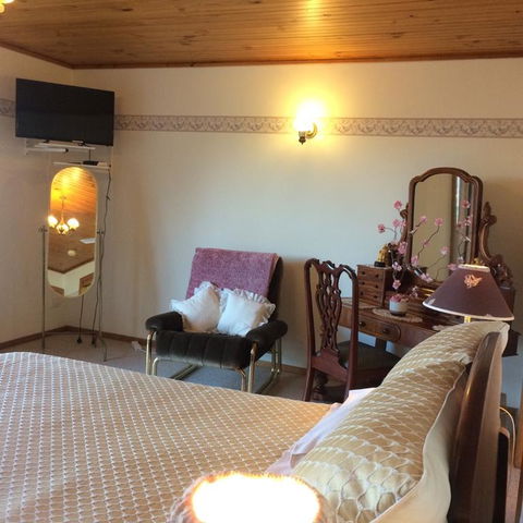 Eden Bed & Breakfast - Accommodation Asia 3