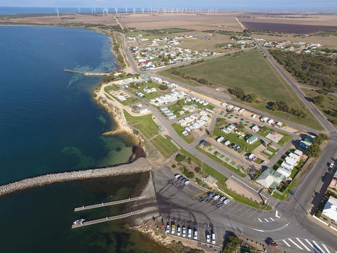 Edithburgh Caravan Park - Accommodation Asia 3
