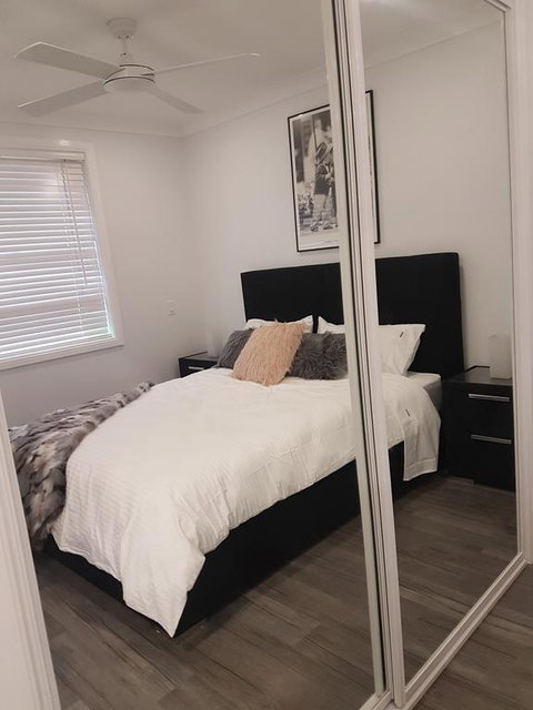 Edwin Place Apartment - Accommodation Guide 2