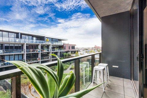 Elegant 1 Bed 1 Bath & Free Parking - Accommodation Guide 2