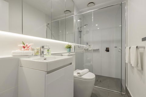 Elegant Apartment Mins Walk To Melbourne CBD - Accommodation Asia 2