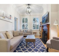 Elegant Renovated Terrace Close To City - Accommodation Guide