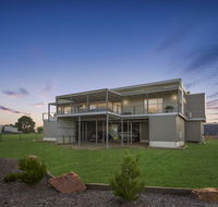 Elevation - Waterviews in Newlands Arm - Accommodation Asia