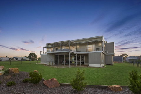 Elevation - Waterviews In Newlands Arm - Accommodation Guide 0