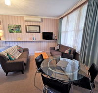 Elm Lodge Bright - Accommodation Asia