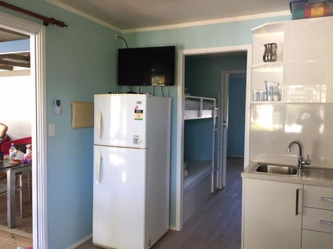 Elouera Units - Accommodation Asia 1