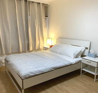 Elwood Apartments
