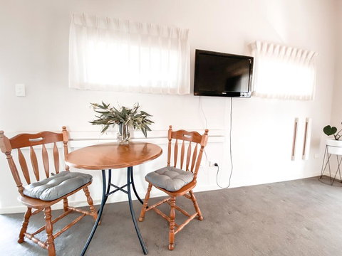 EM Apartment - Accommodation Asia 2