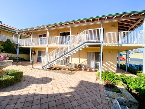 EM Apartment - Accommodation Asia 3