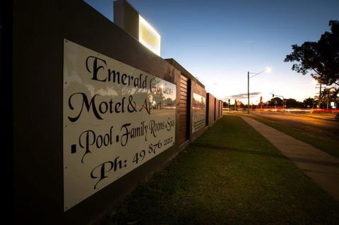 Emerald Gardens Motel & Apartments - Accommodation Asia 0
