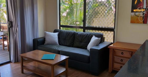 Emerald Motel Apartments - Accommodation Asia 1